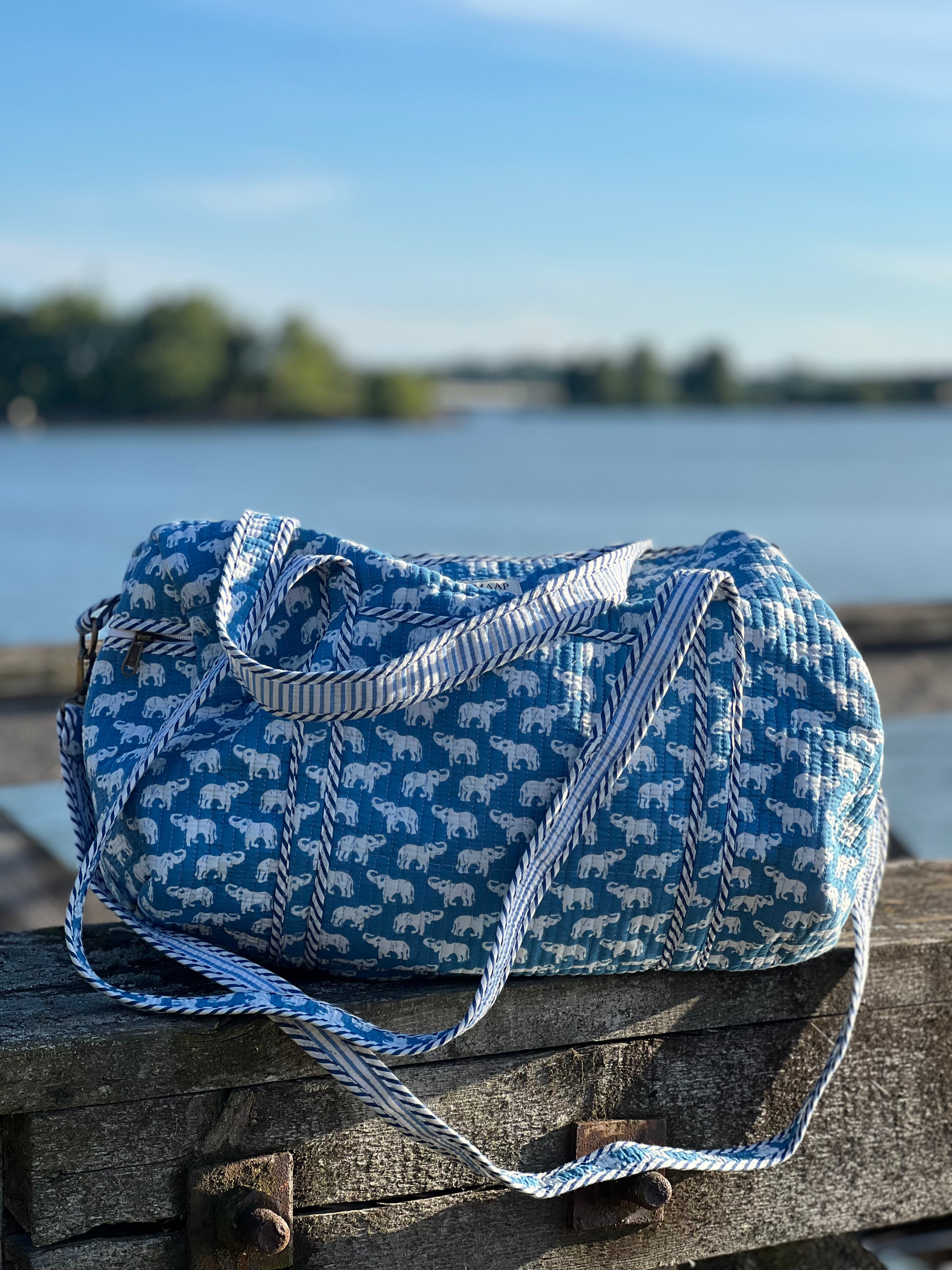 Blue Elephant Duffel bag